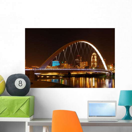 One Central Features Des Wall Decal