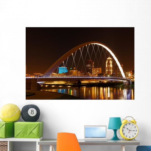 One Central Features Des Wall Decal
