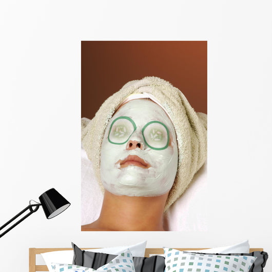 spa organic facial masque with cucumber eye pads Wall Mural