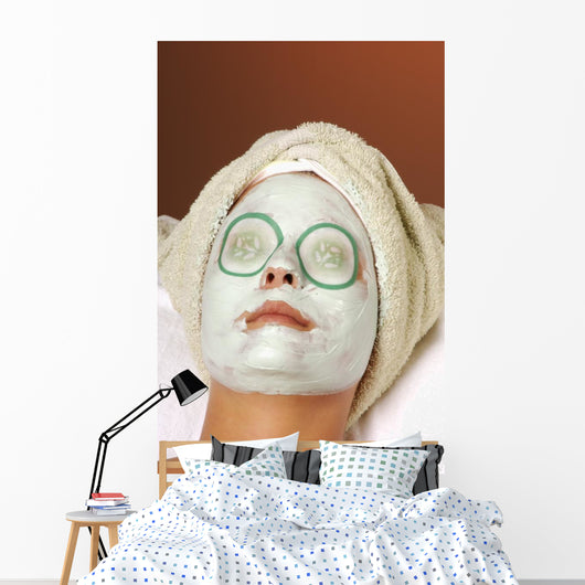spa organic facial masque with cucumber eye pads Wall Mural