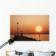 Tramonto sul lago di garda con siloutte di uomo Wall Mural