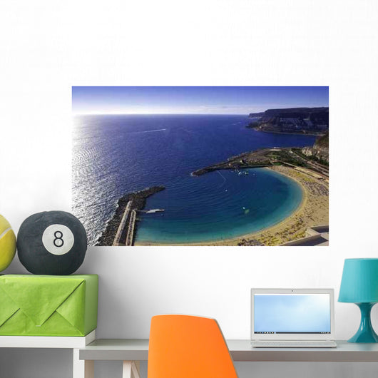Playa Del Amadores Wall Decal