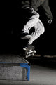 Skater im Sprung Wall Mural