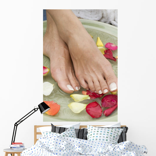 Relaxing Aromatherapy Spa for Feet 5 Wall Mural