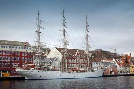 Ship Wall Decal Design 2