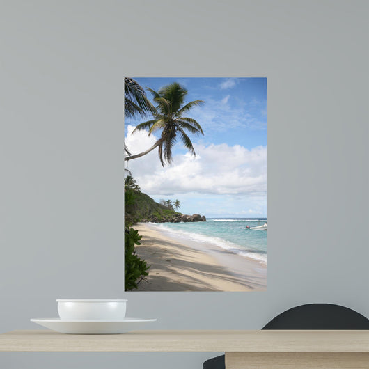 Palm Sea Praslin