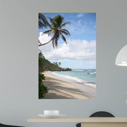 Palm Sea Praslin