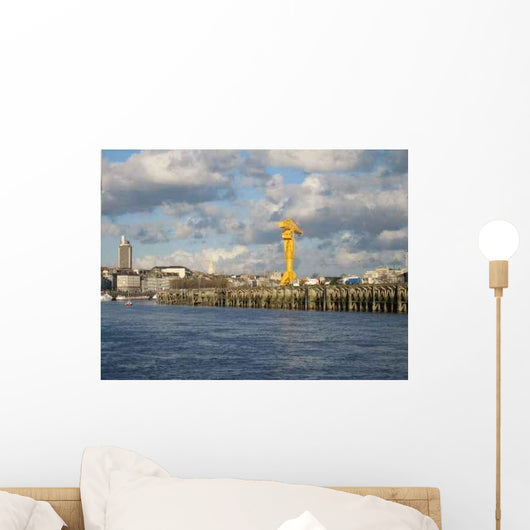 Grue Jaune Nantes Wall Decal