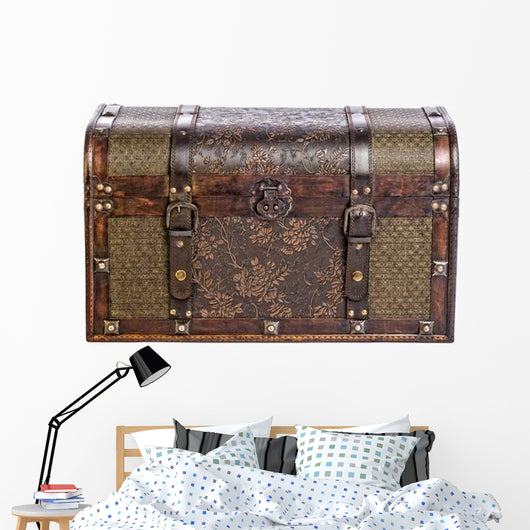 Old Vintage Treasure Chest Wall Decal