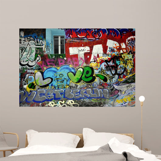 Loveet Graffiti