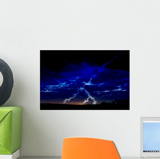 lightning at night Wall Mural