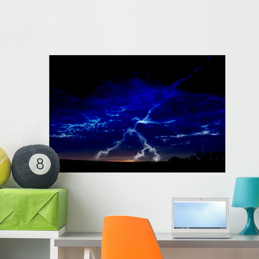 lightning at night Wall Mural