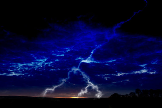 lightning at night Wall Mural