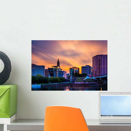Hartford with Breeze Wall Decal