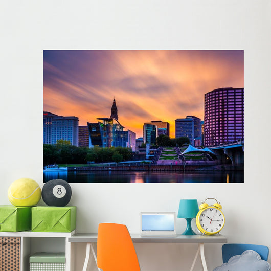 Hartford with Breeze Wall Decal