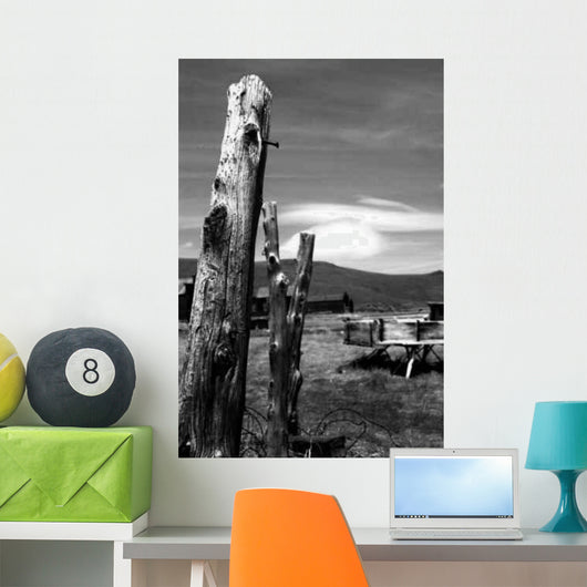 Leaning Right Wall Decal