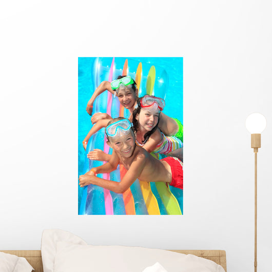 Children Float Pool