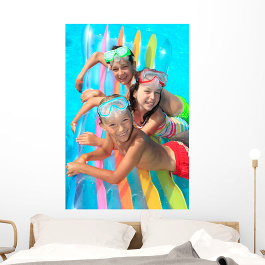 Children Float Pool