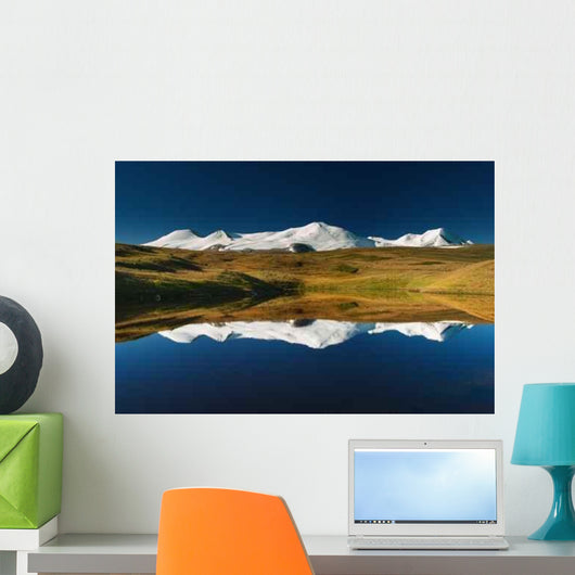 Snowy Mountain Wall Decal Design 1