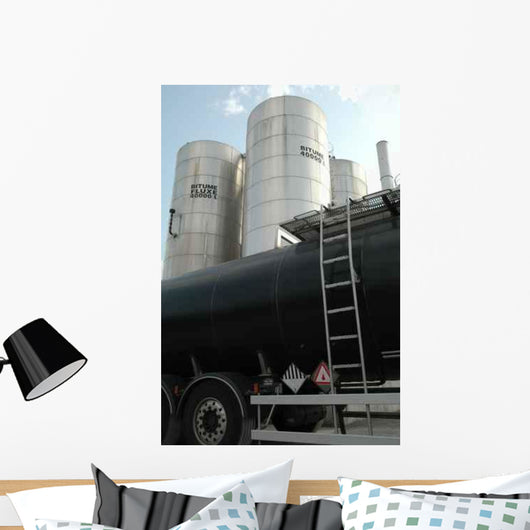 Citerne Et Cuves Bitume Wall Decal