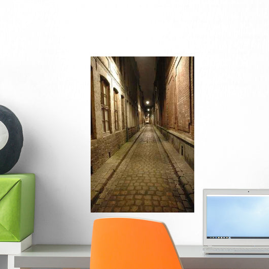 Rue Deserte Wall Decal