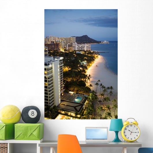 USA, Hawaii, Oahu, Waikiki Beach And Diamond Head In The Evening Wall Mural