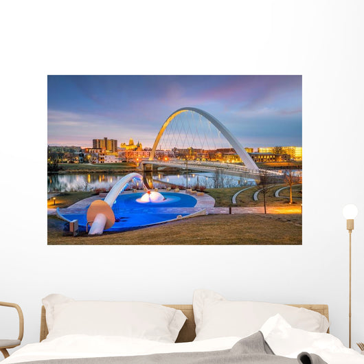 Des Moines Iowa Skyline City Scape Wall Decal