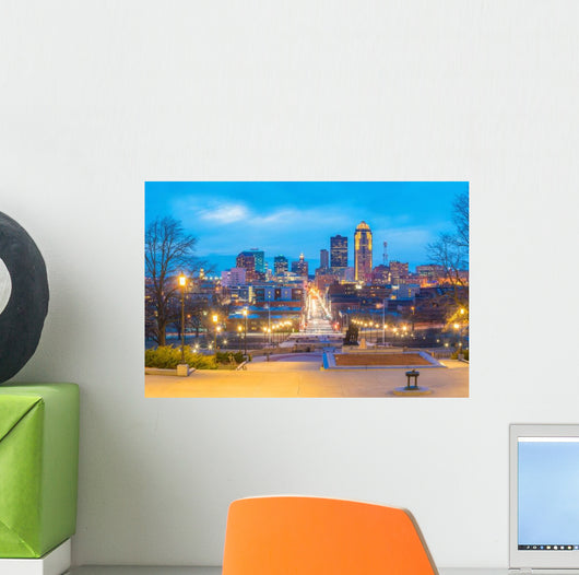 Des Moines Iowa Skyline Street Wall Decal