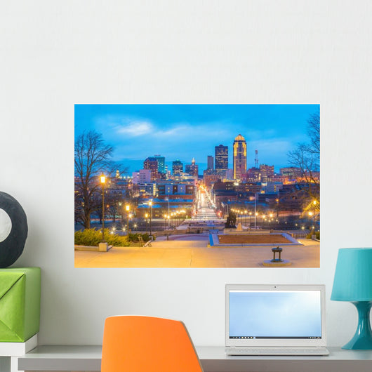 Des Moines Iowa Skyline Street Wall Decal