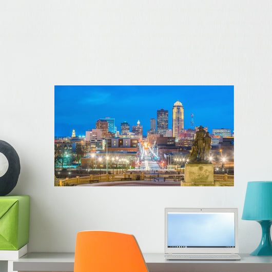 Des Moines Iowa Skyline Distant Wall Decal
