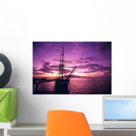 Silhouetted Pink And Yellow Sky A46A Wall Mural