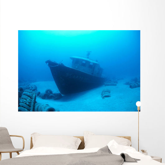 Hawaii, Maui, Kihei, Front View Of St Anthony Wreck In Deep Blue Water Wall Mural