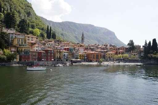 Paesaggio Lago Di Como Wall Decal