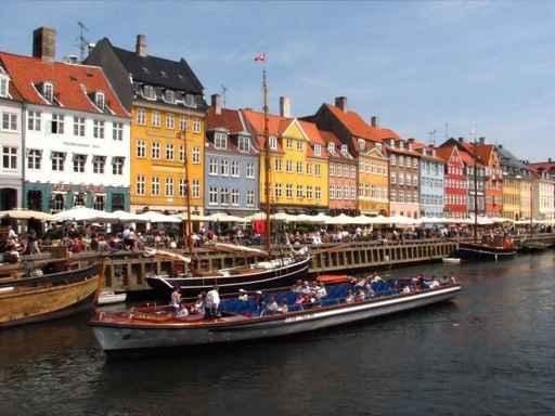 Kopenhagen Ausflugsboot Wall Decal