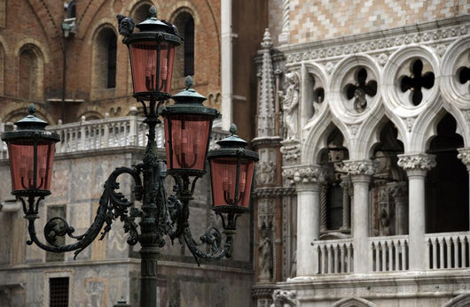 St Mark 39 S