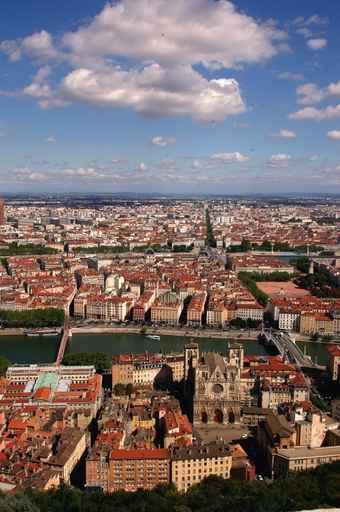 Lyon Bellecour Wall Decal