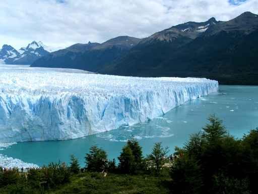 Front Du Glacier Wall Decal