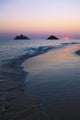 Hawaii, Oahu, Kailua, Lanikai, Sun sinking below horizon on beach Wall Mural