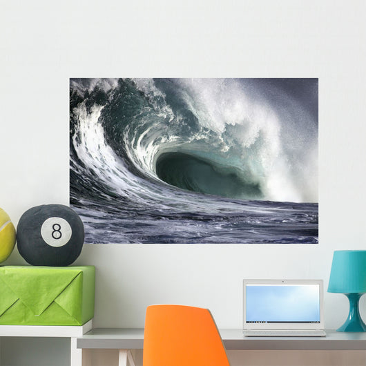 Hawaii, Big powerful wave break Wall Mural