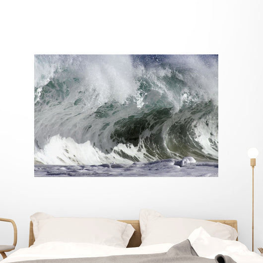 Hawaii, Big powerful wave break Wall Mural
