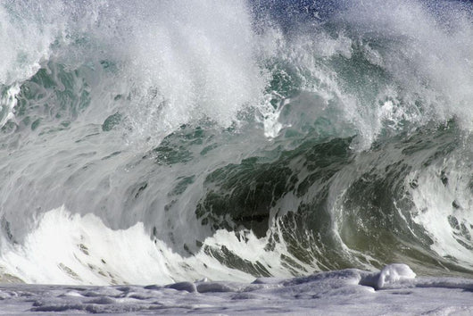 Hawaii, Big powerful wave break Wall Mural