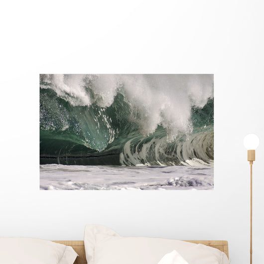 Hawaii, Big powerful wave break Wall Mural