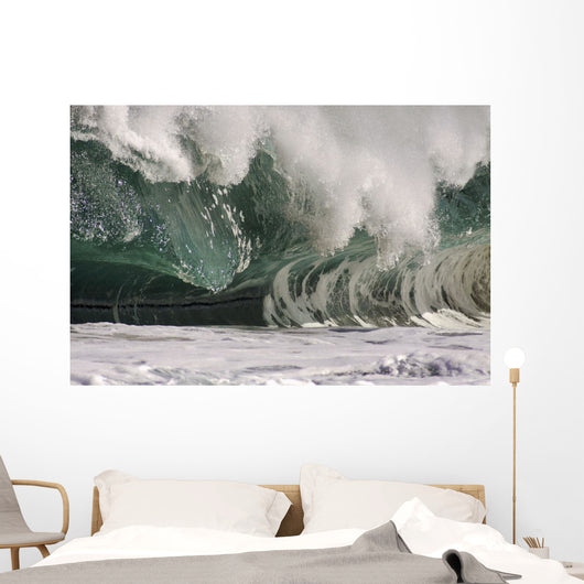 Hawaii, Big powerful wave break Wall Mural