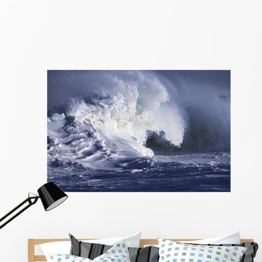 Hawaii, Big powerful wave break Wall Mural