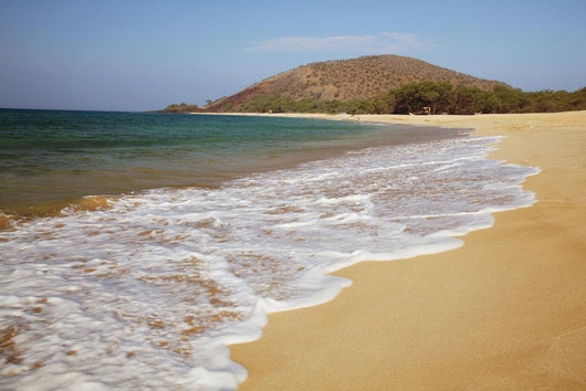 Hawaii, Maui, Makena, Big Beach on a sunny day Wall Mural
