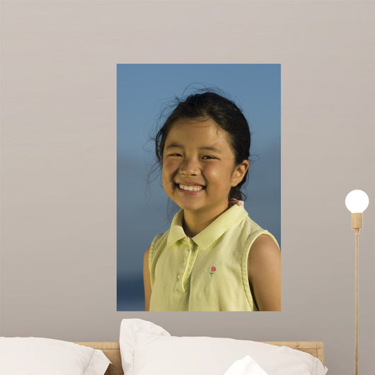 Girl 7-9 Wall Mural