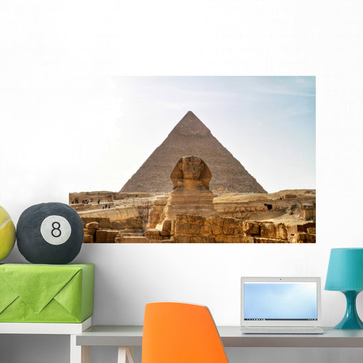 Sphinx and Pyramid Chefren