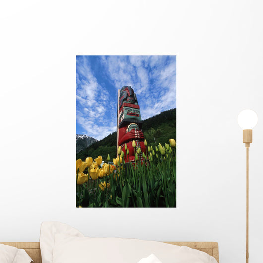 Totem Pole with Tulips Wall Decal