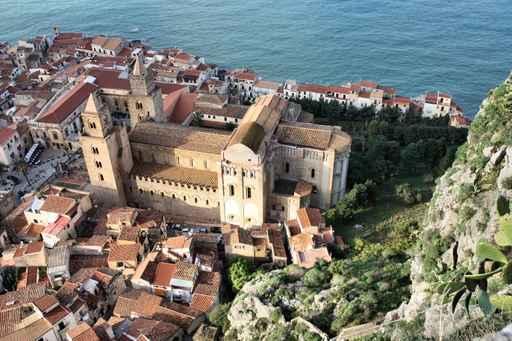 Cefalu Wall Decal Design 4