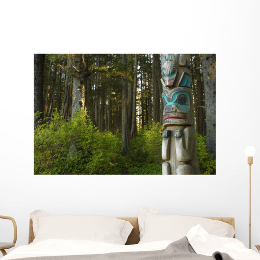 Native Totem Pole Sitka Wall Decal Design 3